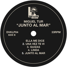 画像をギャラリービューアに読み込む, Miguel Tur - Junto Al Mar (Deluxe Edition) - 1LP - Galaxy Gold Vinyl  [Record Store Day 2026]
